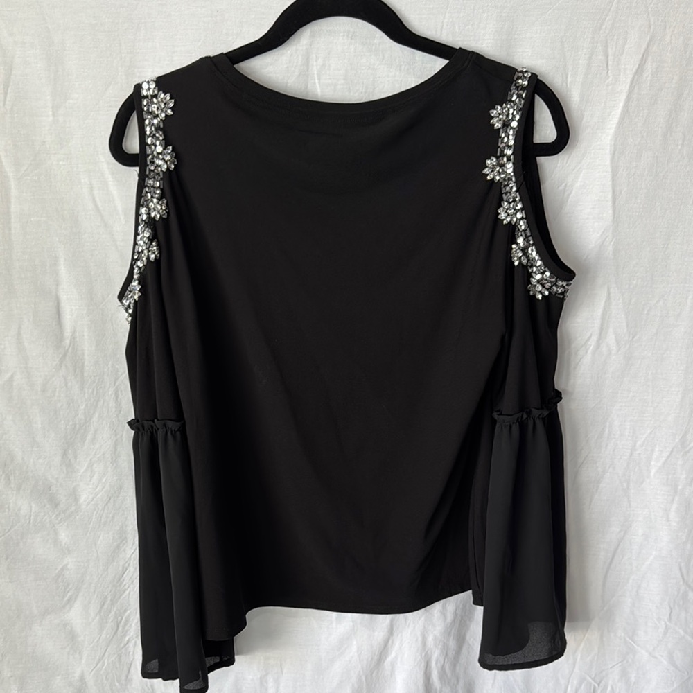 INC International Concepts Black Sleeveless Blouse with Floral Embellishments - Picture 5 of 5